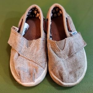 Toddler Size 5 Tom's Shoes